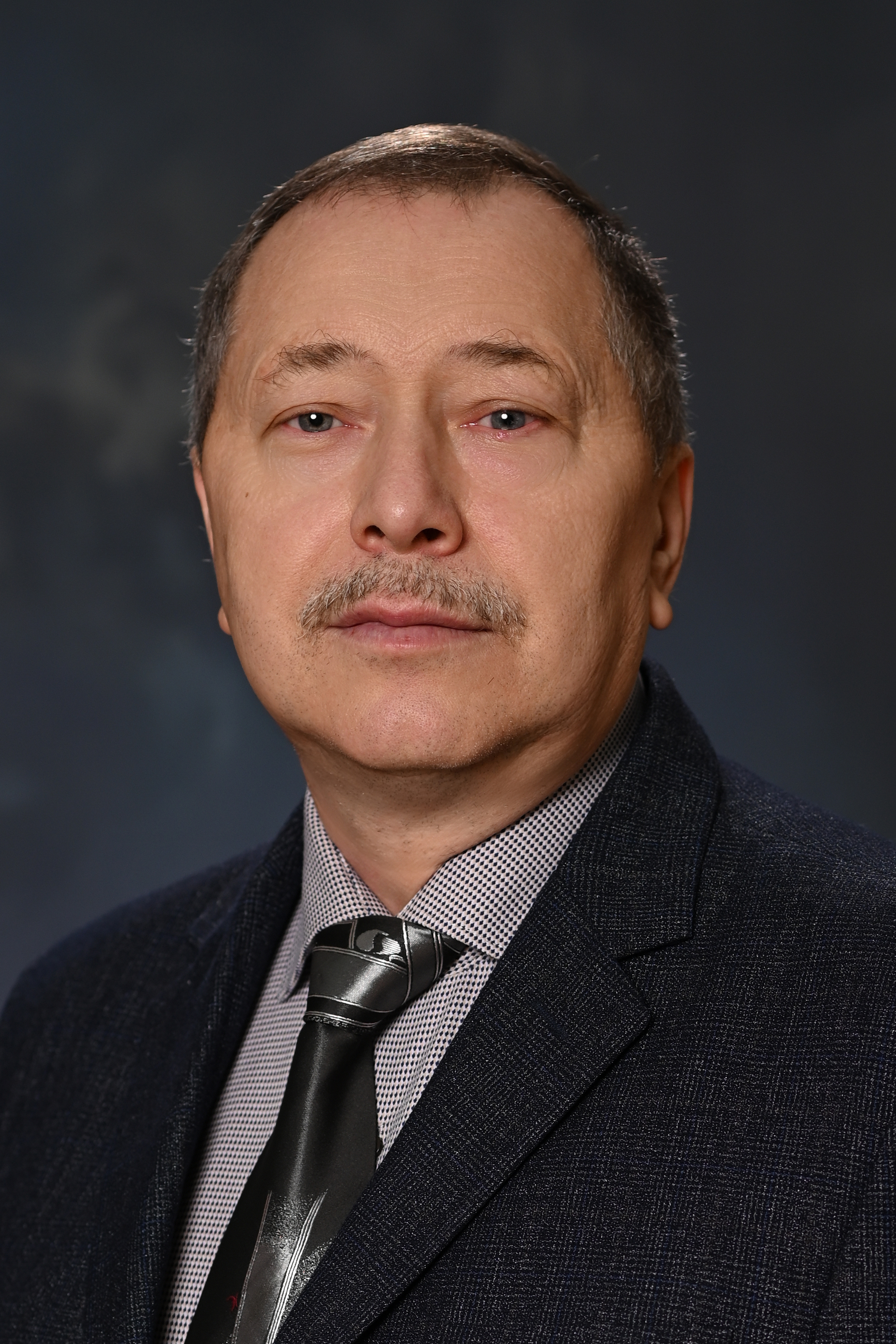 Романов Сергей Викторович Романов Сергей Викторович.